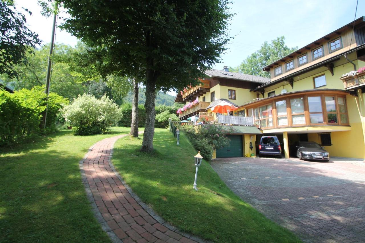 Seepension Neubacher Kg Nussdorf am Attersee Exterior photo